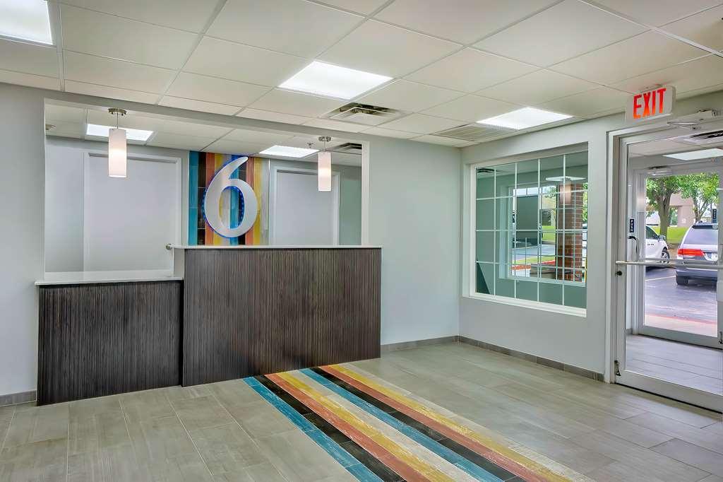 Studio 6 - Minot, Nd Интерьер фото